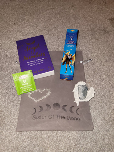 Sister of the moon Angel bag