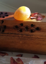 Load image into Gallery viewer, Orange Calcite Tumblestone