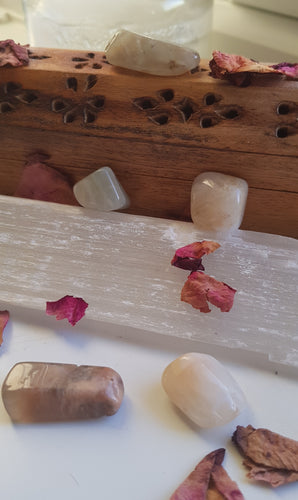 Moonstone Tumblestone