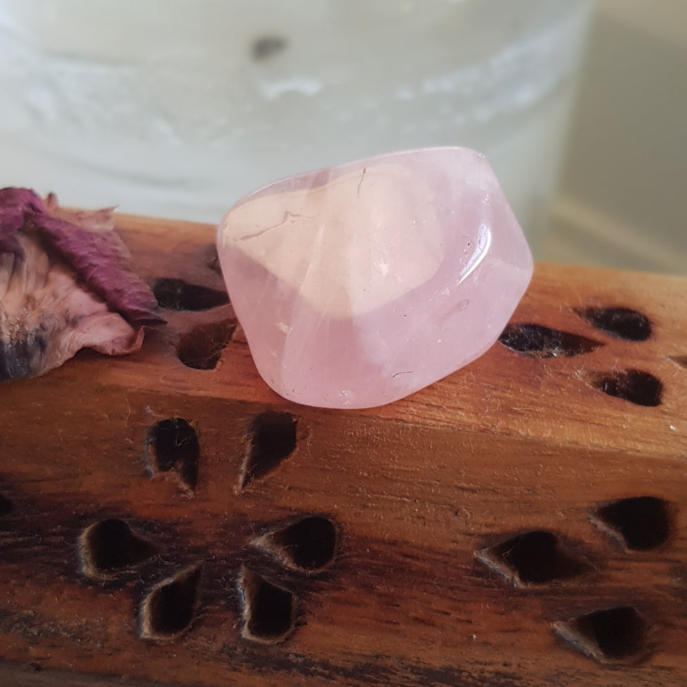 Rose Quartz Tumblestone