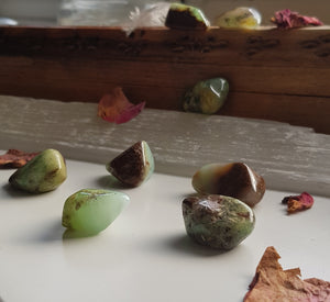 Chrysoprase Tumblestone