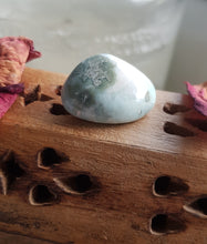 Load image into Gallery viewer, Larimar Tumblestone