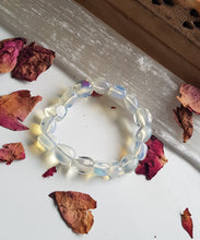 Load image into Gallery viewer, Opalite Bracelet