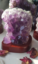 Load image into Gallery viewer, Amethyst Druzy On Wood