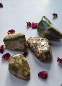 Epidote Tumblestone