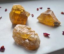 Load image into Gallery viewer, Raw Citrine Calcite