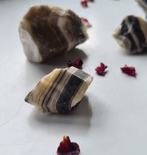 Load image into Gallery viewer, Raw Zebra Aragonite